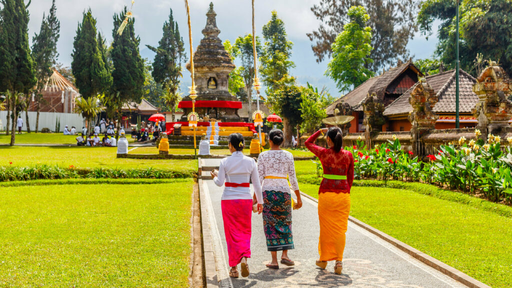 Bali travel guide temples