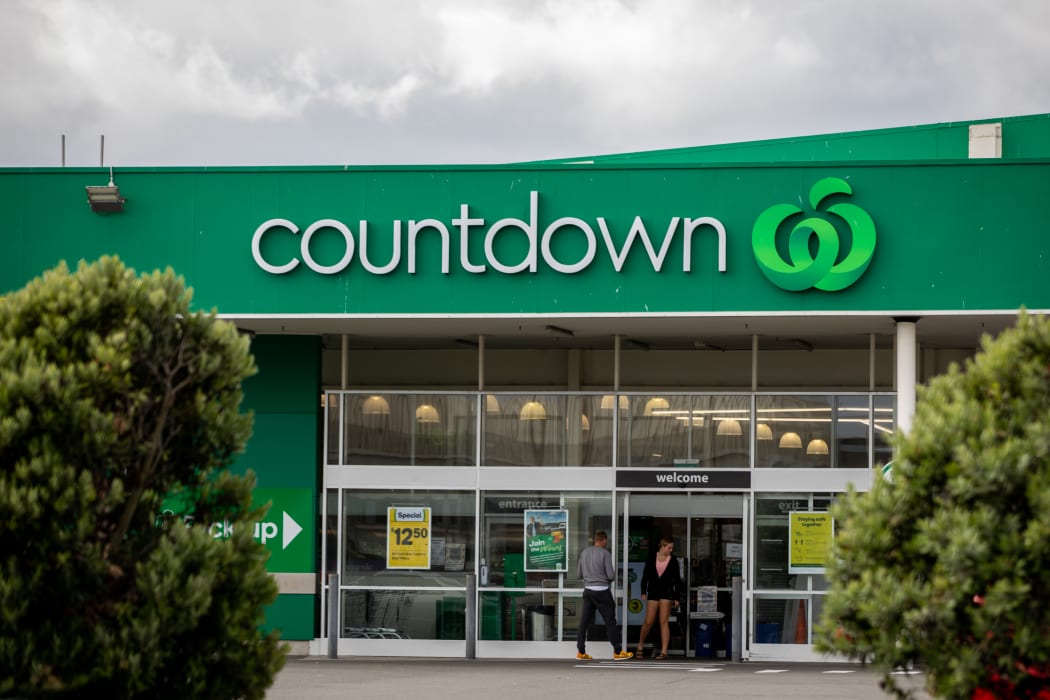Countdown Supermarkets All Grocery Needs Met At Affordable Price 0882
